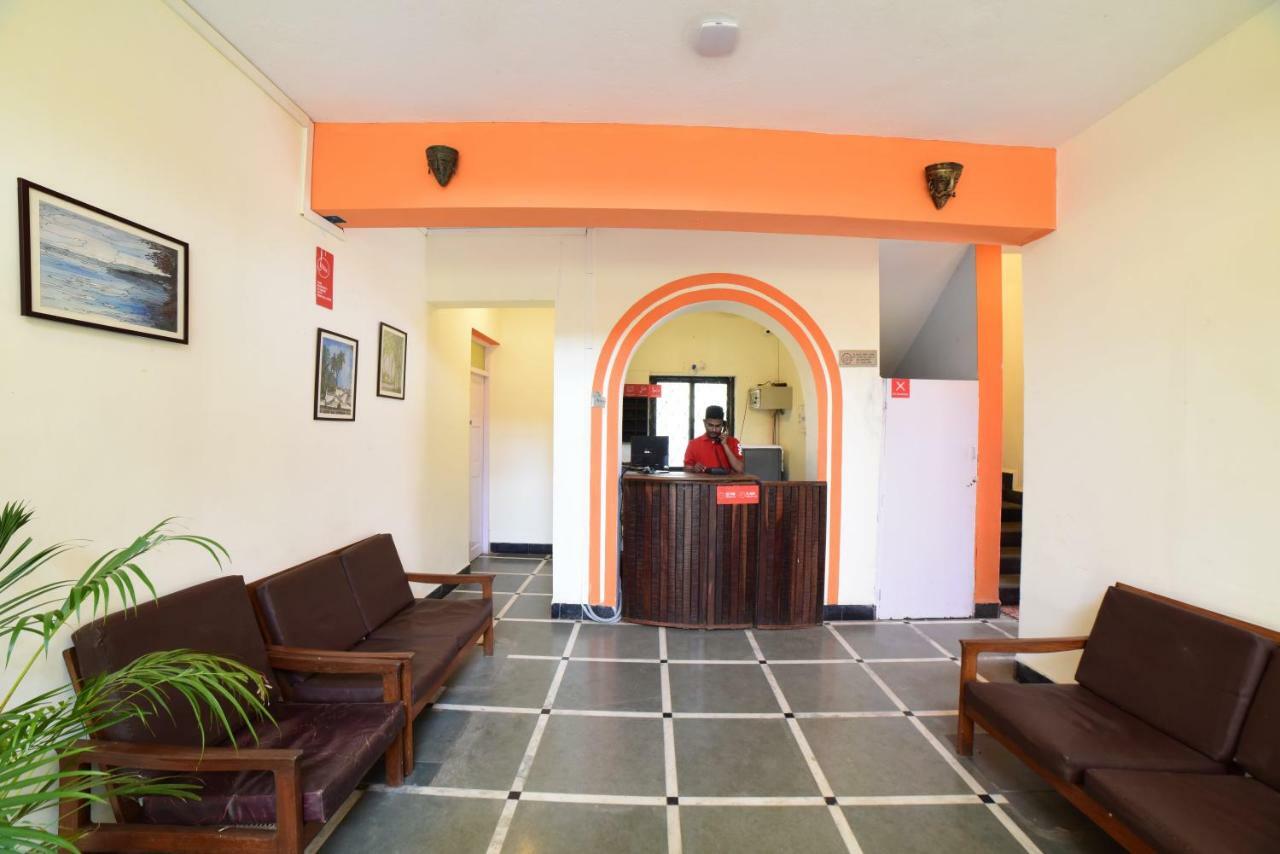 Big Daddy'S Inn Candolim Exterior foto