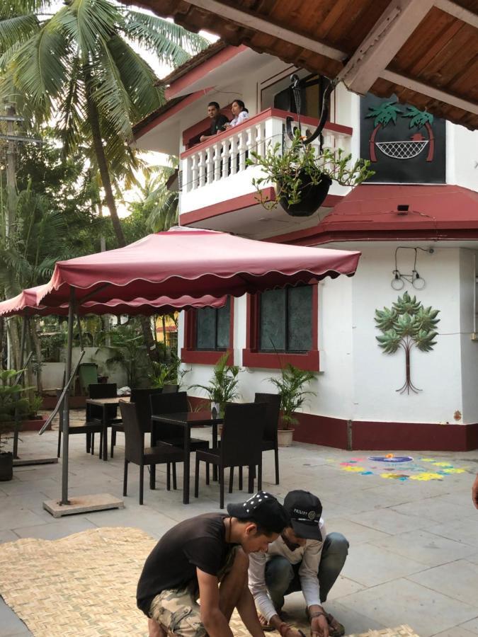Big Daddy'S Inn Candolim Exterior foto